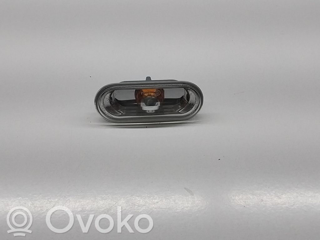 Skoda Citigo Front fender indicator light 