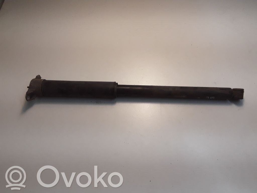 Volvo V40 Takaiskunvaimennin 