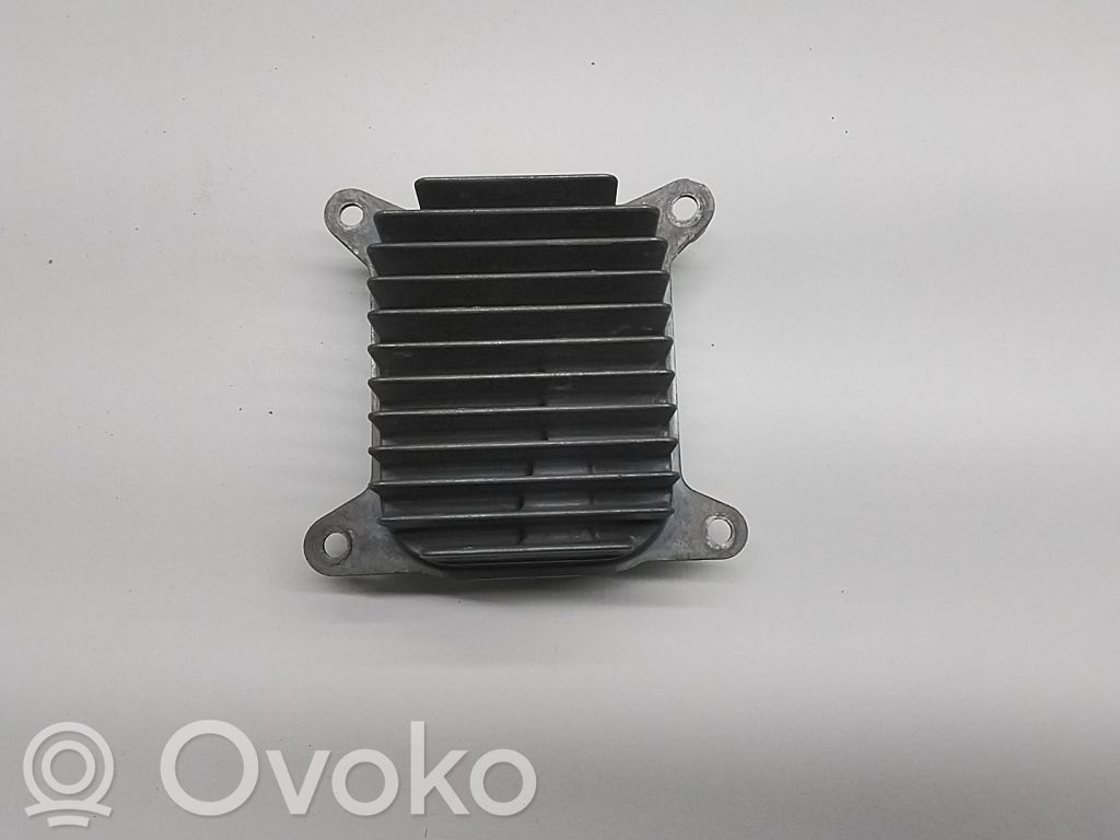 Tesla Model 3 Xenon valdymo blokas 