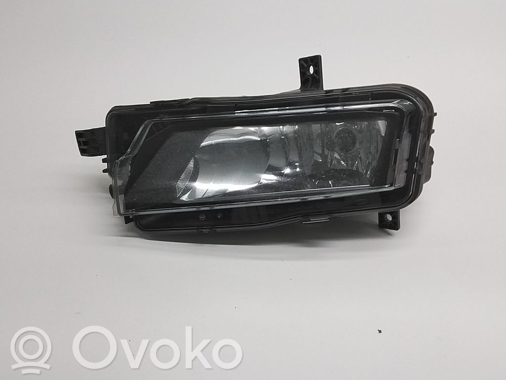 Volkswagen Caddy Etusumuvalo 