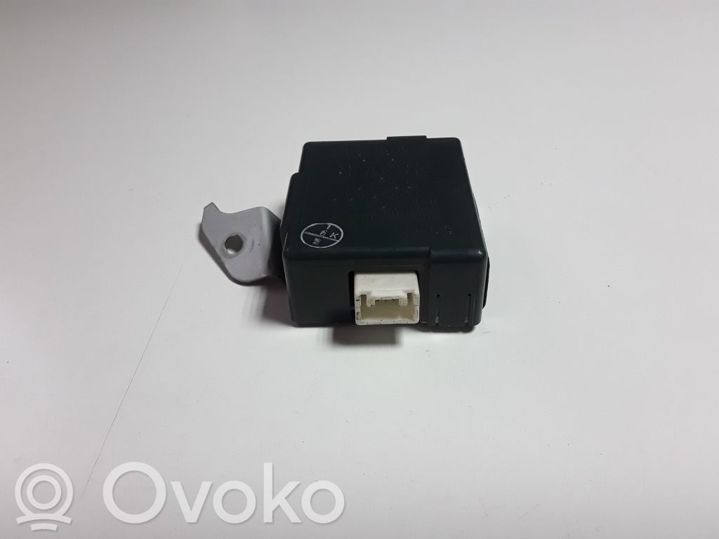Toyota Hilux (AN10, AN20, AN30) Unitate/modul de comandă închidere centralizată 