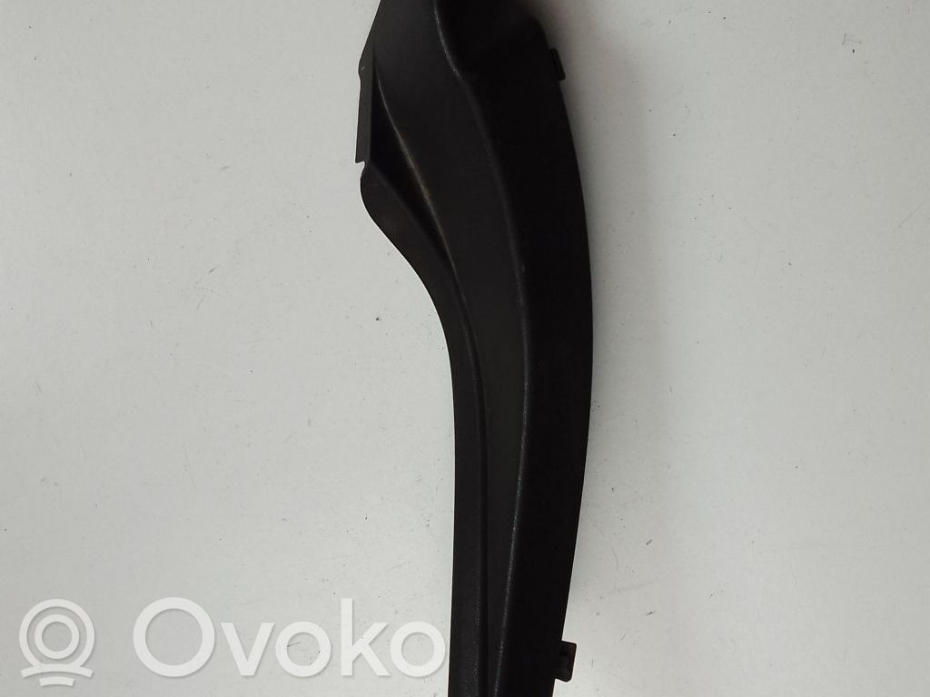 Mazda 6 Wiper trim 