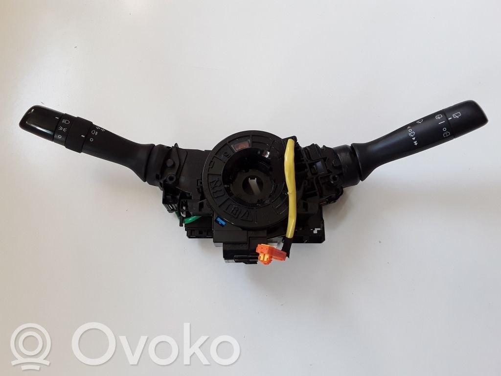 Toyota Aygo AB40 Commodo, commande essuie-glace/phare 
