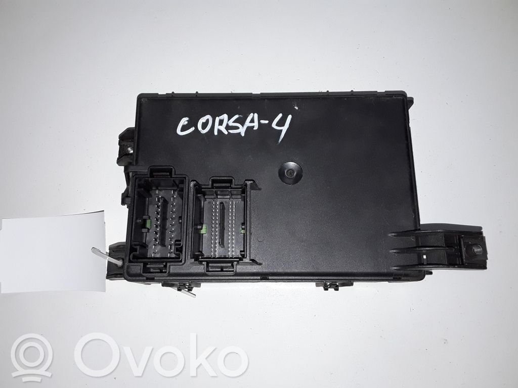 Opel Corsa D Fuse module 