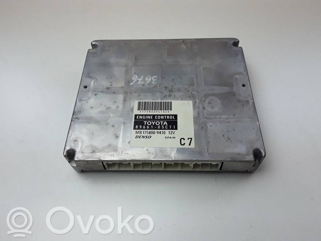 Toyota Avensis T250 Engine control unit/module 