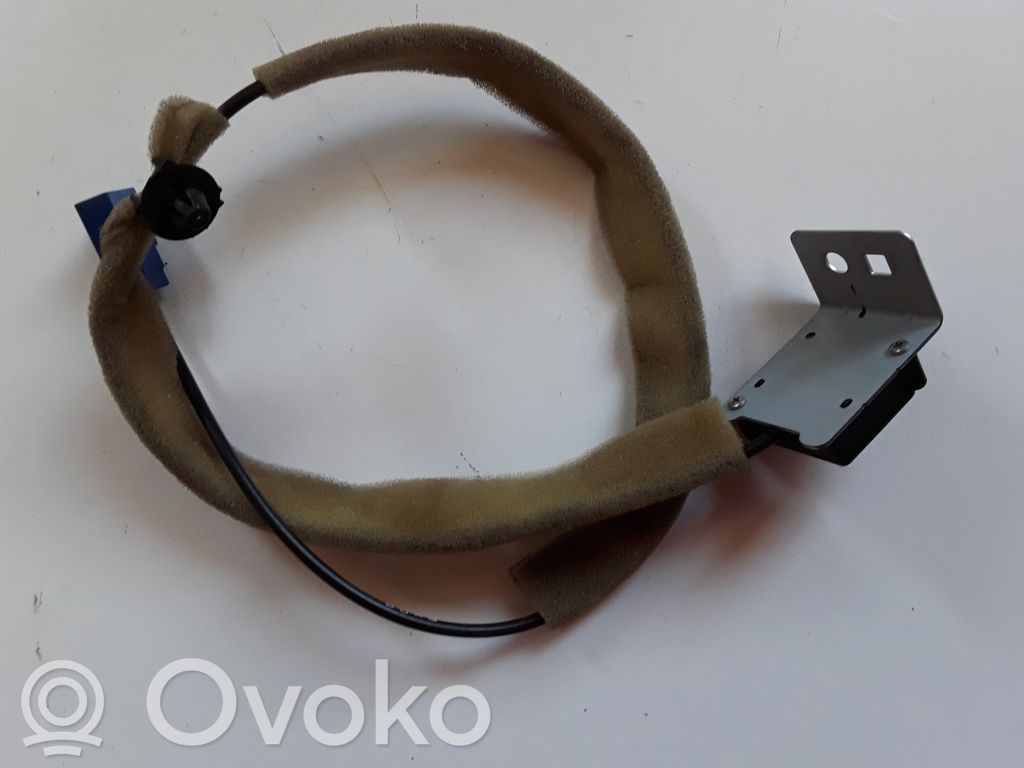 Suzuki Vitara (LY) Aerial GPS antenna 
