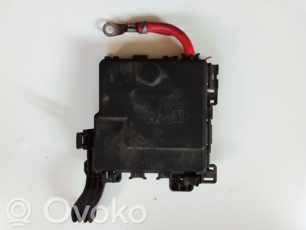 Volvo V50 Fuse module 