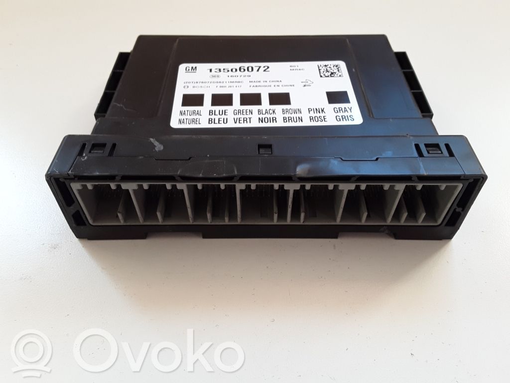 Opel Corsa E Comfort/convenience module 