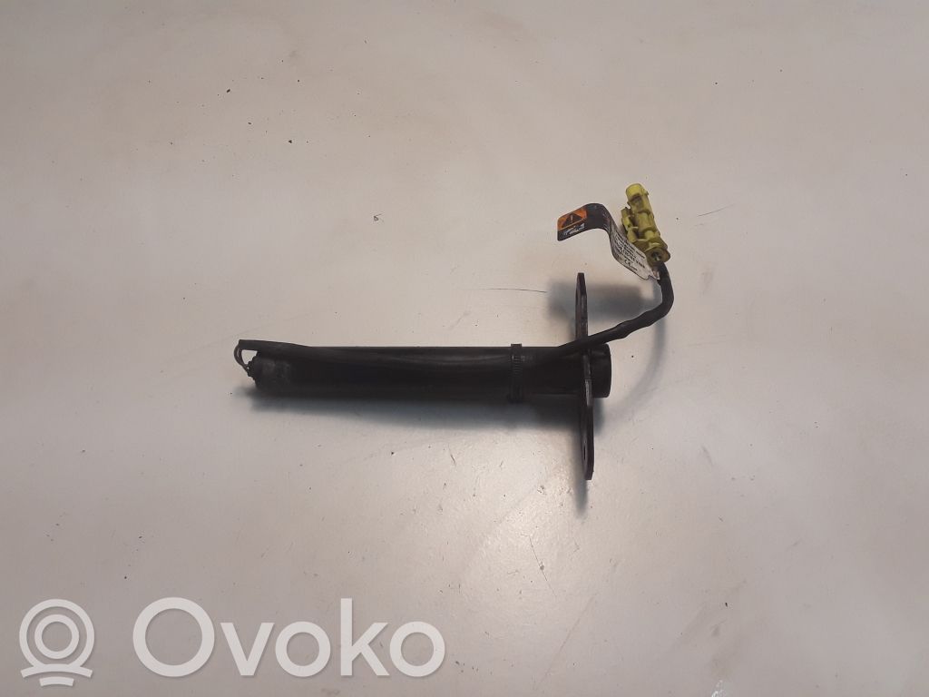 Opel Insignia B Airbag de peatón 