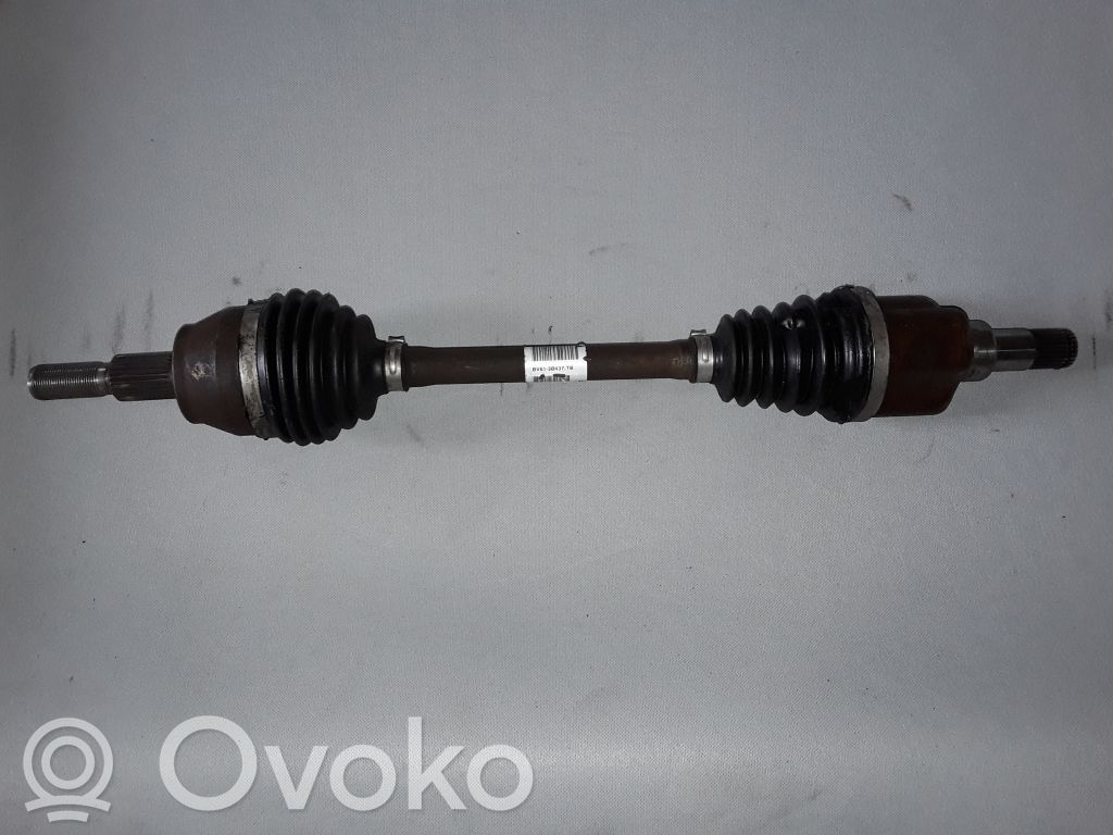 Ford Focus Priekinis pusašis 