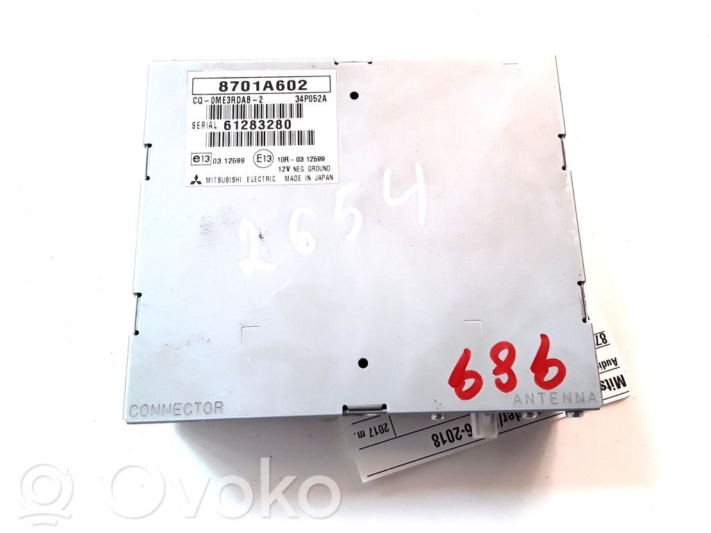 Mitsubishi Outlander Aerial antenna amplifier 