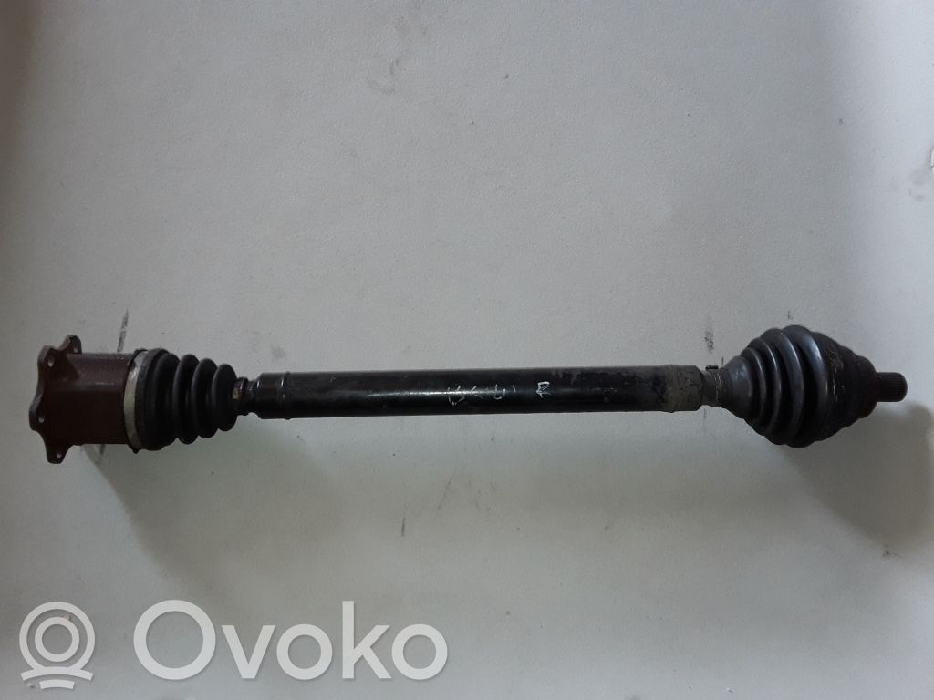 Volkswagen PASSAT B6 Półoś przednia 