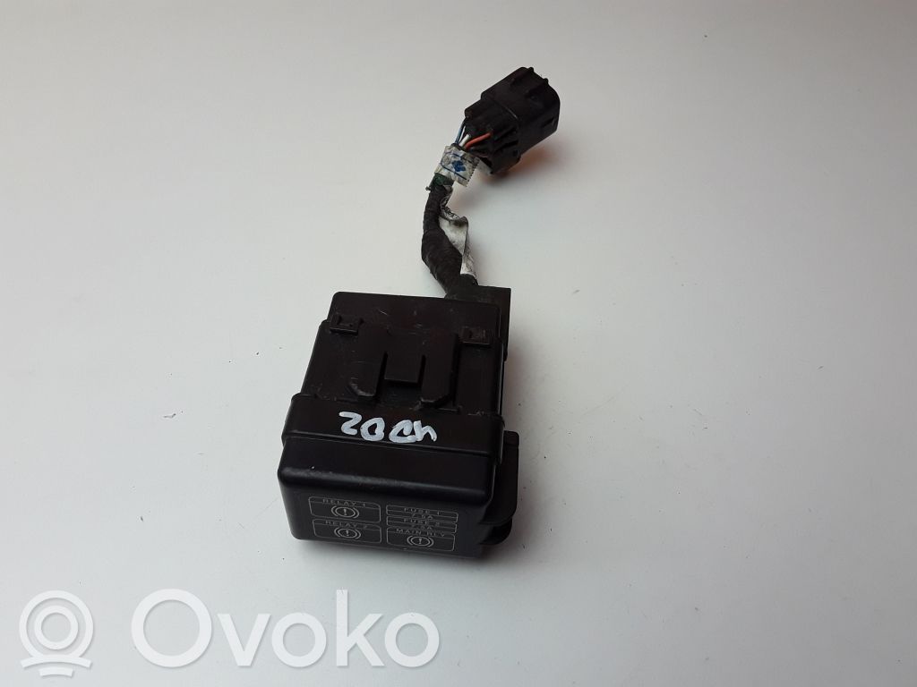 Mitsubishi Outlander Sulakemoduuli 