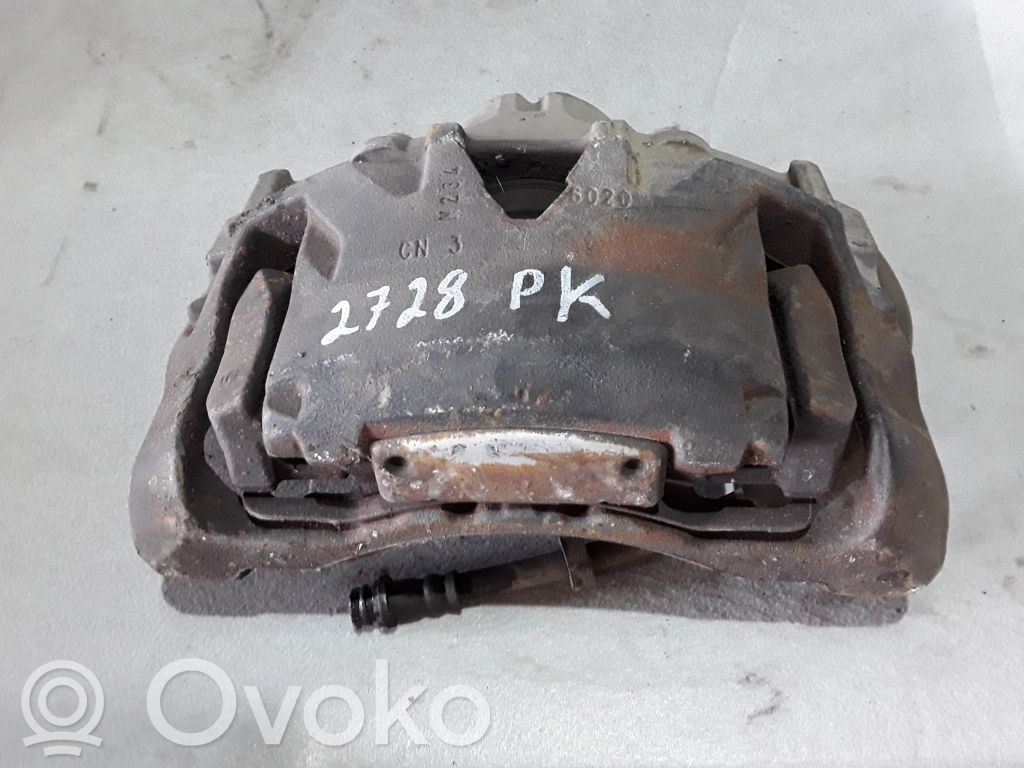 Volvo XC70 Etujarrusatula 