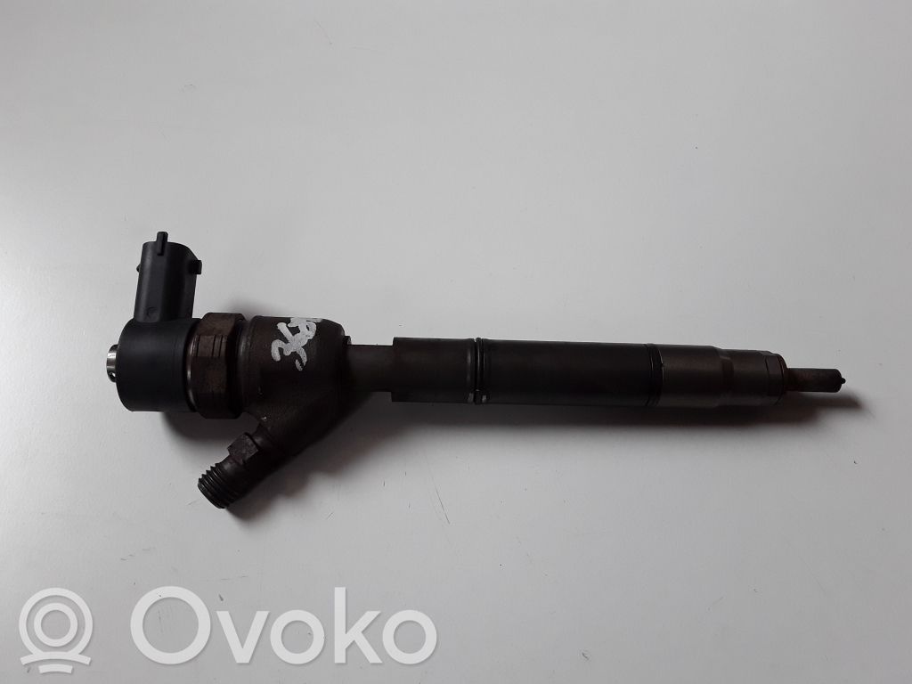 Hyundai i20 (PB PBT) Fuel injector 