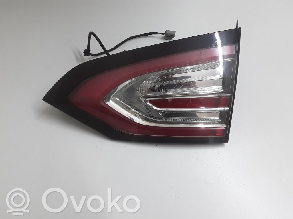 Ford Galaxy Takaluukun takavalot 