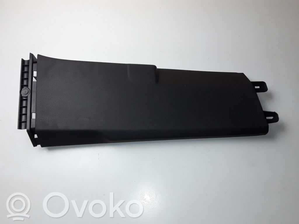 Osłona dolna słupka / B   5NA867292B