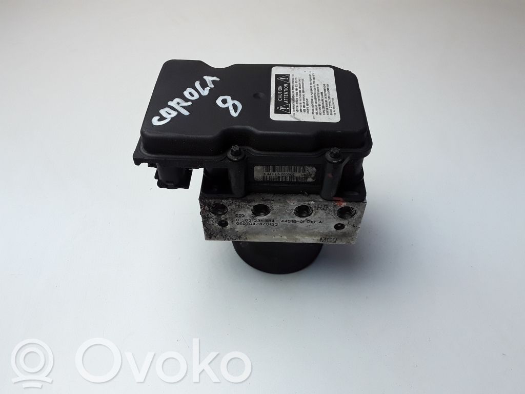 Toyota Corolla Verso AR10 Bomba de ABS 