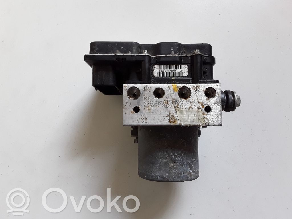 Peugeot 5008 ABS bloks 