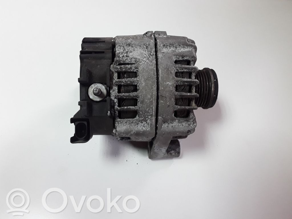 BMW 5 F10 F11 Ģenerators 