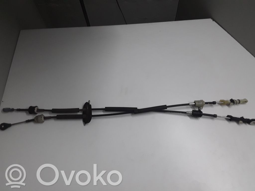 Opel Mokka Gear shift cable linkage 