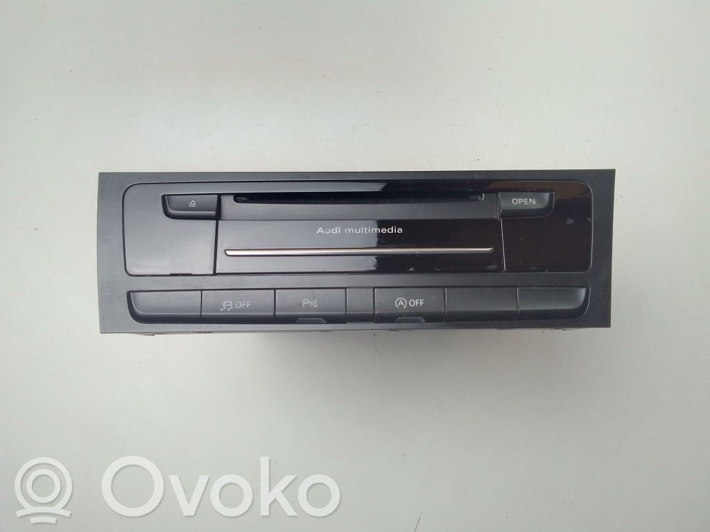 Audi A4 S4 B8 8K Panel / Radioodtwarzacz CD/DVD/GPS 