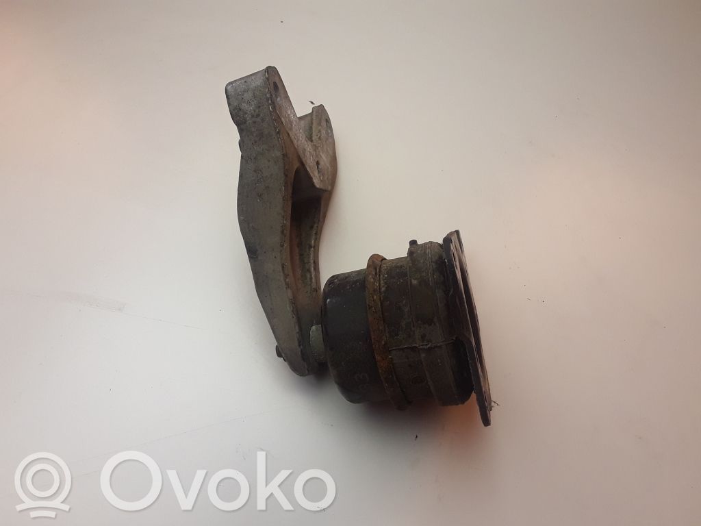 Volkswagen Polo V 6R Engine mounting bracket 