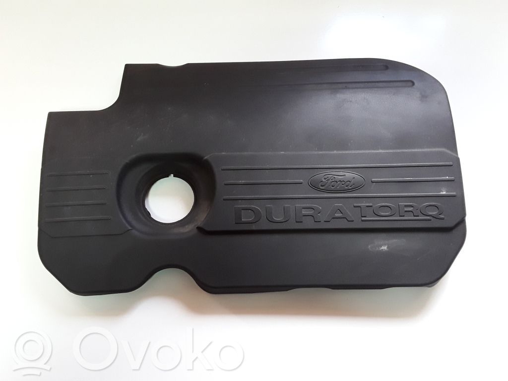 Ford Focus Konepellin lukituksen muotolista 