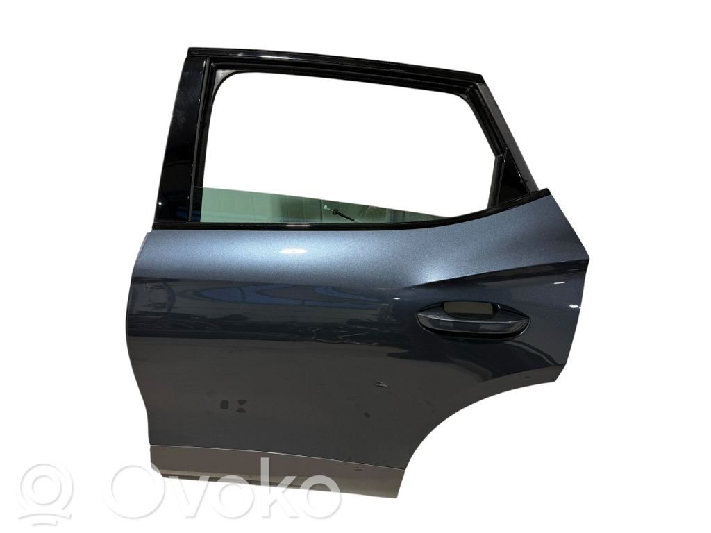 Rear door