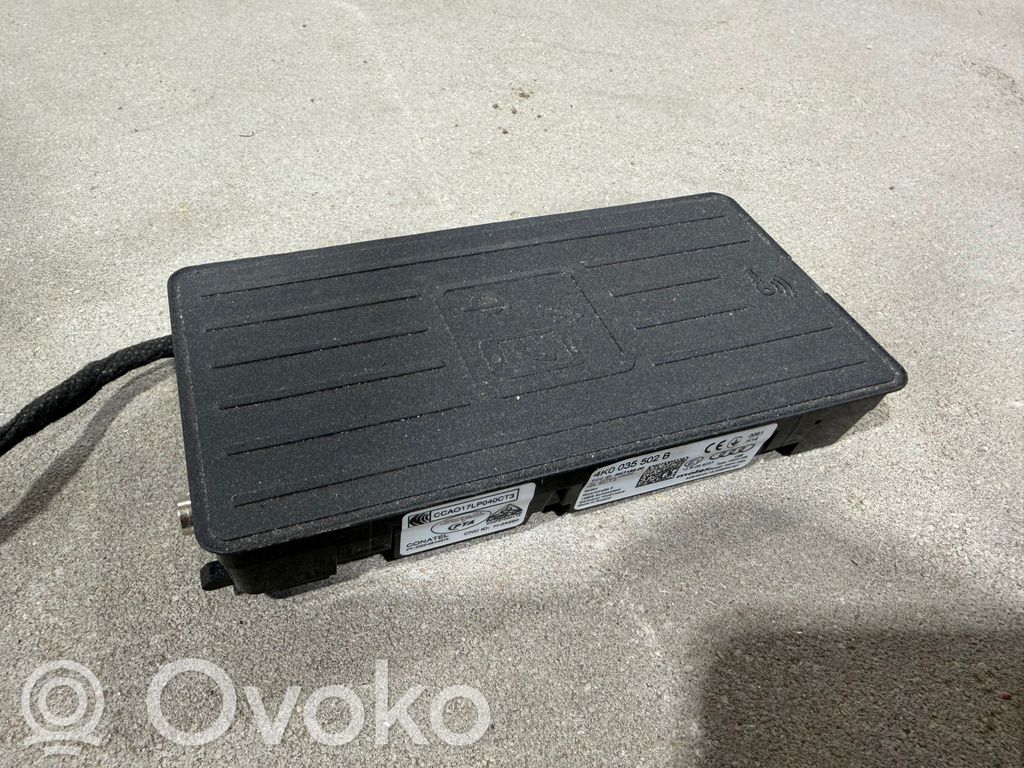 Audi A4 S4 B9 8W Wireless charging module 