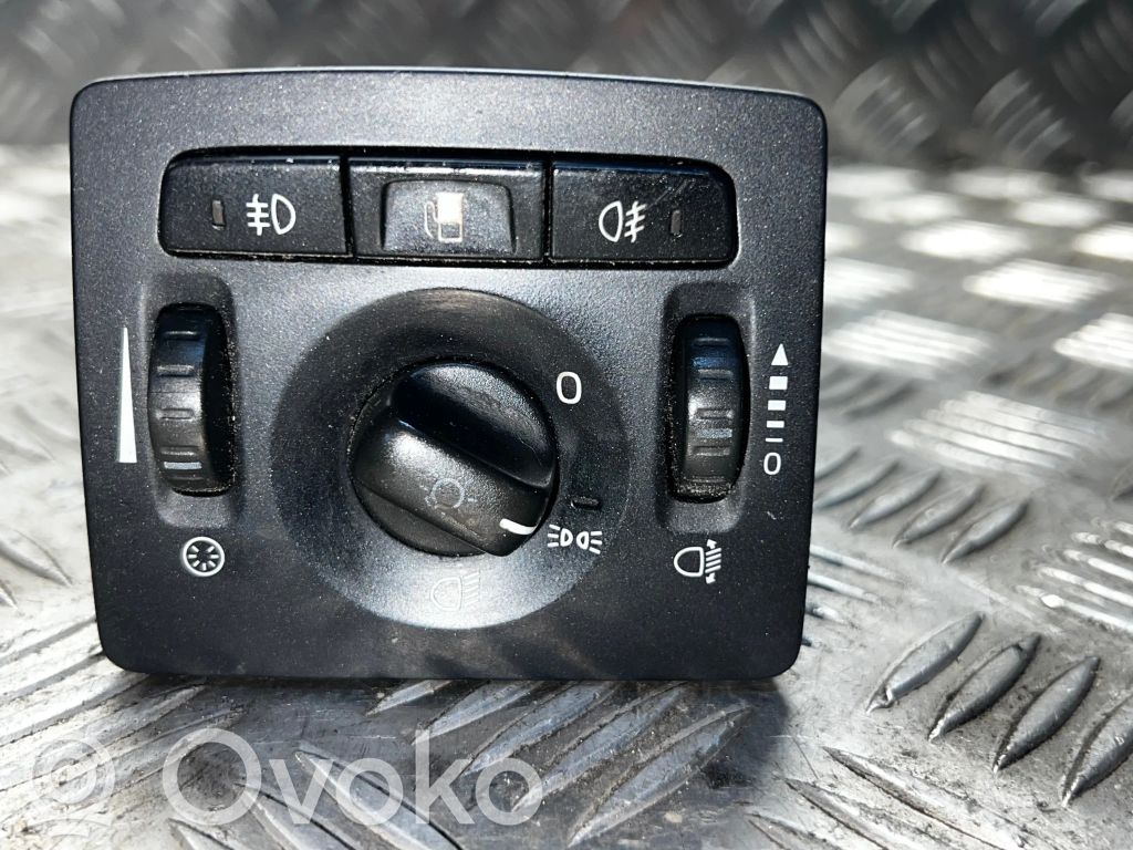 Volvo S60 Przełącznik świateł 