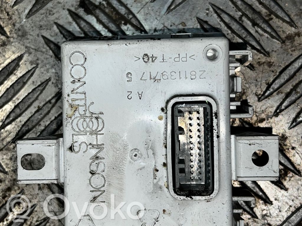 GPS navigation control unit/module   283468105R,3130826