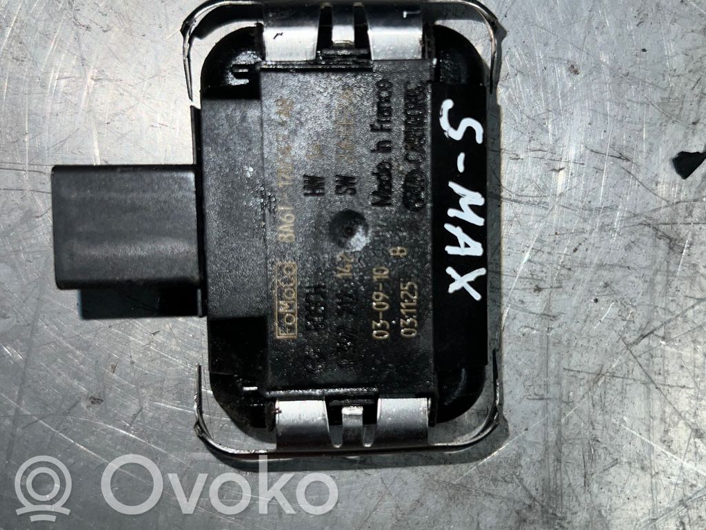 Rain sensor   8A6T17D547AB,031125,1397212142,E26EE26
