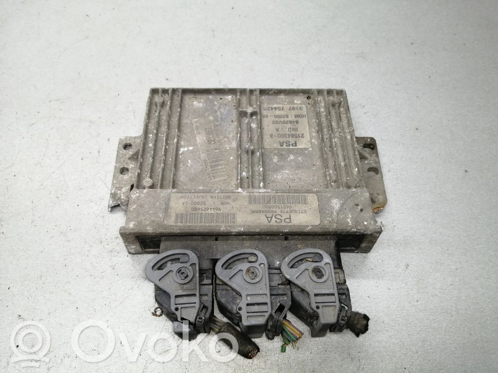 Peugeot 206 Engine control unit/module 