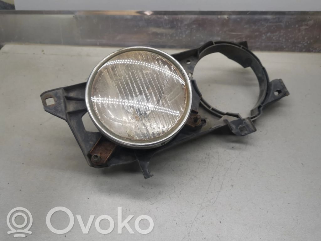 BMW 5 E34 Headlight/headlamp 