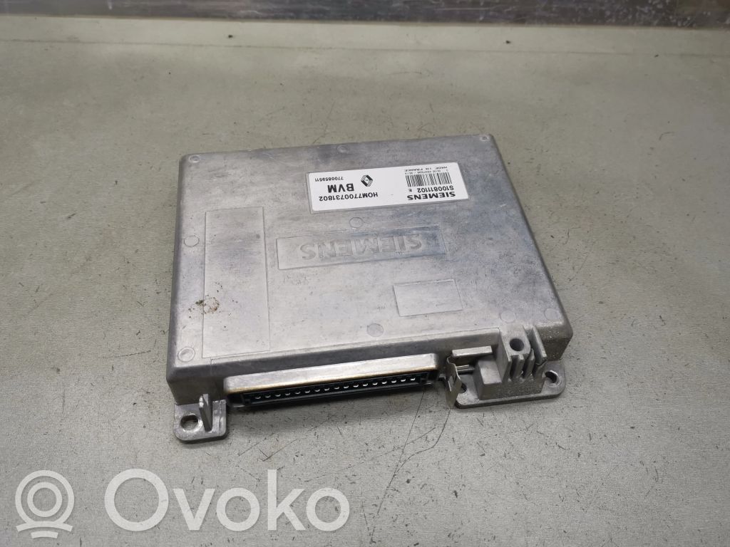 Renault 19 Engine control unit/module 