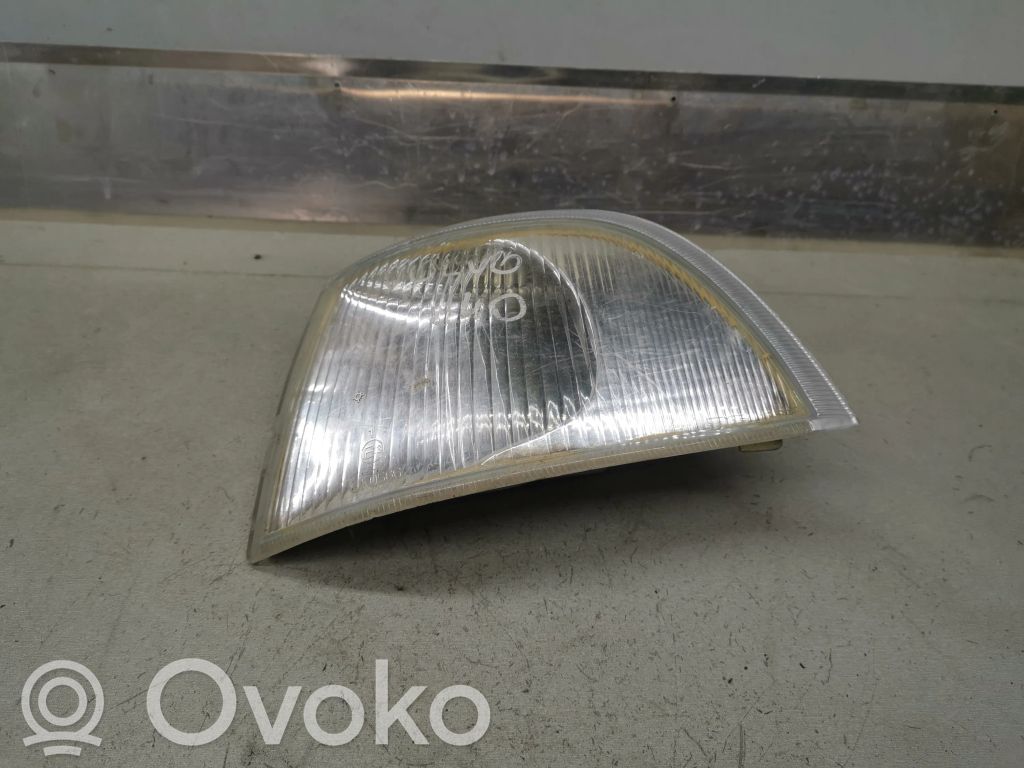 Volvo S40, V40 Front indicator light 