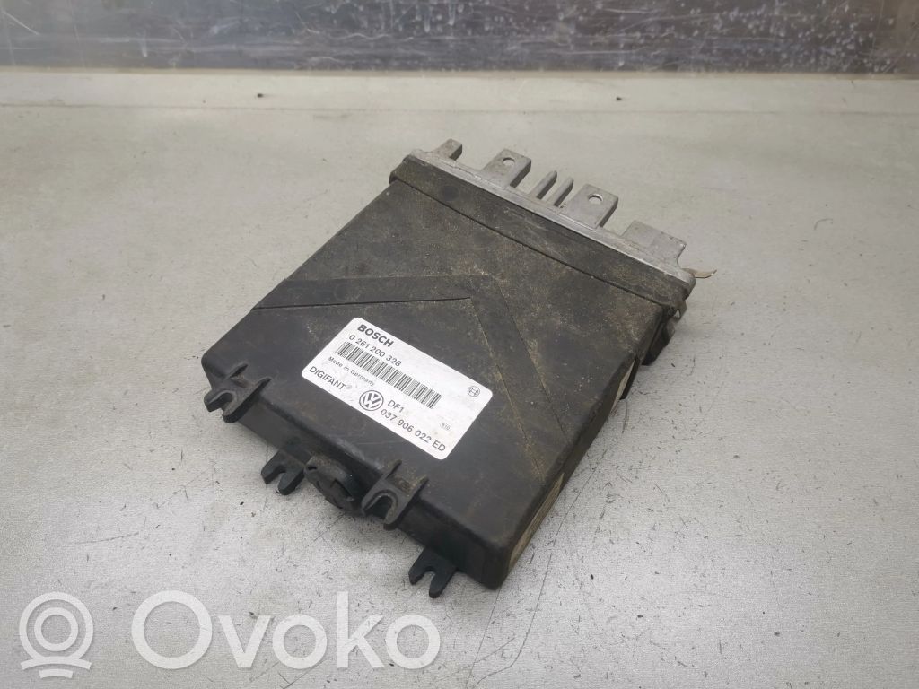 Volkswagen PASSAT B3 Engine control unit/module 