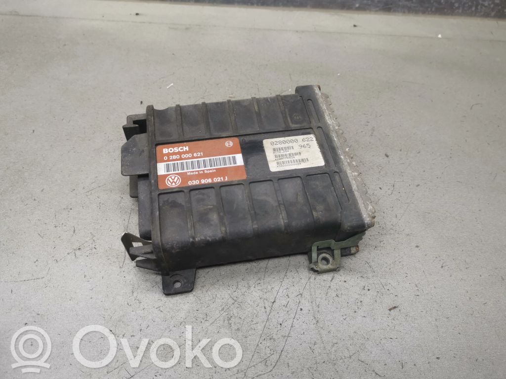 Volkswagen Golf II Engine control unit/module 