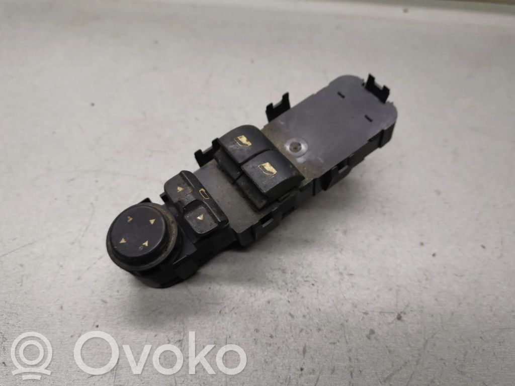 Peugeot 407 Electric window control switch 
