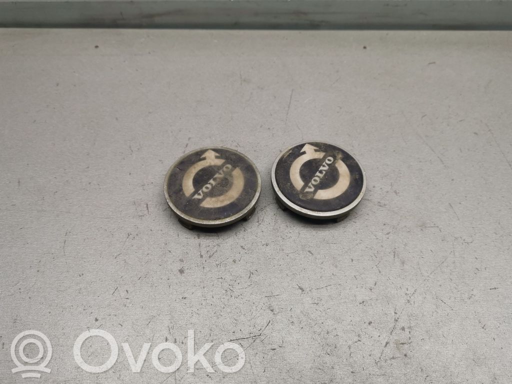 Volvo V70 Original wheel cap 