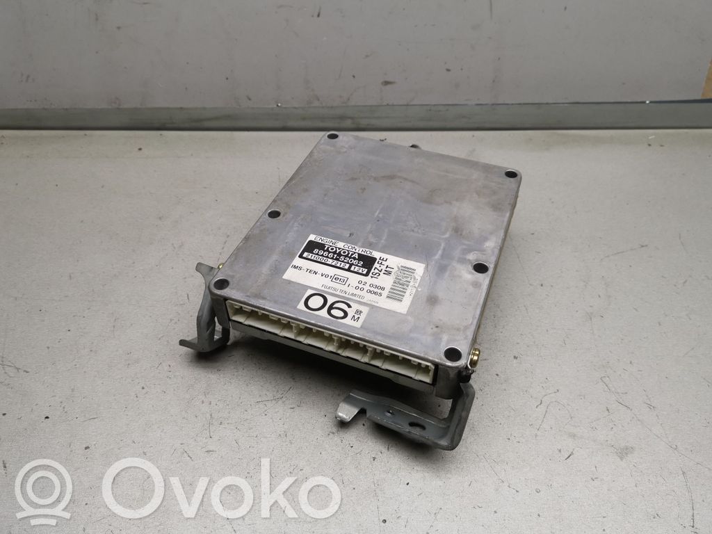 Toyota Yaris Engine control unit/module 