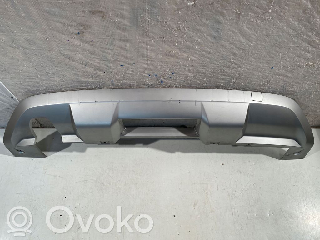 Audi Q2 - Takapuskurin alaosan lista 