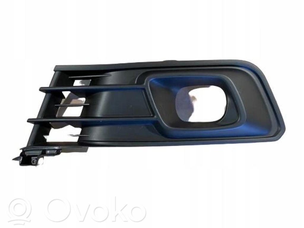Renault Captur Unteres Gitter dreiteilig vorne 