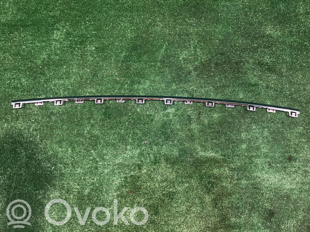 Audi A6 C7 Modanatura separatore del paraurti anteriore 