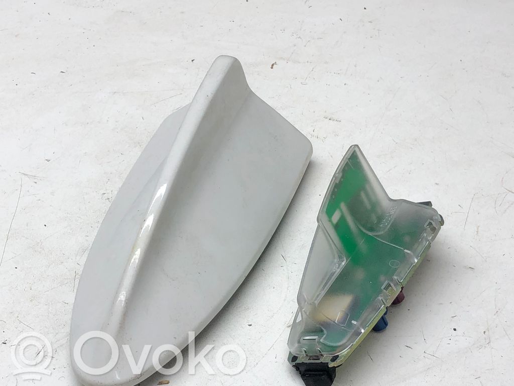 BMW X5 E70 Antena GPS 