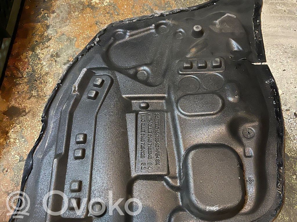 BMW 5 F10 F11 Wygłuszenie drzwi tylnych 