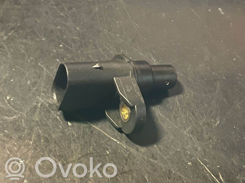 BMW X5 E53 Camshaft position sensor 