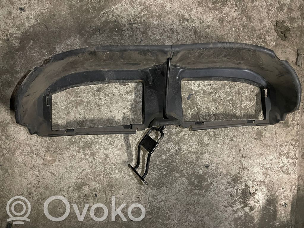 BMW 3 E90 E91 Air intake duct part 