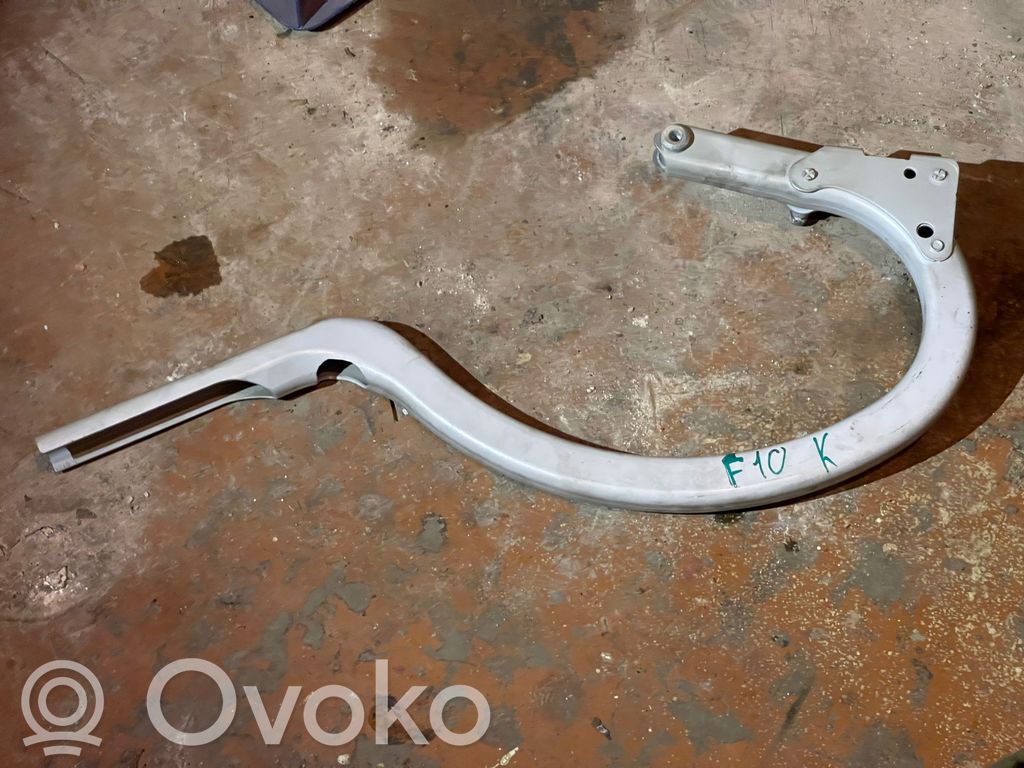 Tailgate/trunk/boot hinge   7204237
